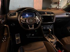 VOLKSWAGEN TIGUAN 2.0 ALLSPACE R-LINE 350 TSI 4X4 2018/2018 AUTOGRIF MOTORS CAMPO BOM / Carros no Vale