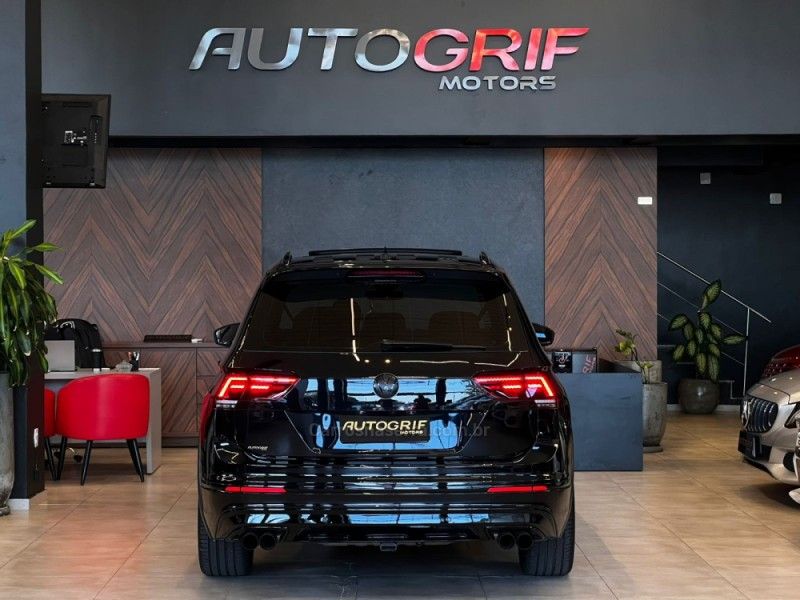 VOLKSWAGEN TIGUAN 2.0 ALLSPACE R-LINE 350 TSI 4X4 2018/2018 AUTOGRIF MOTORS CAMPO BOM / Carros no Vale