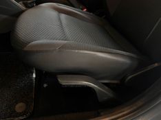 VOLKSWAGEN VOYAGE 1.6 MSI TOTALFLEX 8V 2018/2019 AUTOGRIF MOTORS CAMPO BOM / Carros no Vale