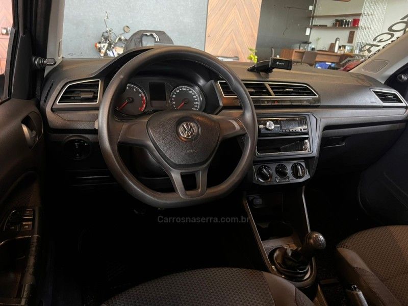 VOLKSWAGEN VOYAGE 1.6 MSI TOTALFLEX 8V 2018/2019 AUTOGRIF MOTORS CAMPO BOM / Carros no Vale