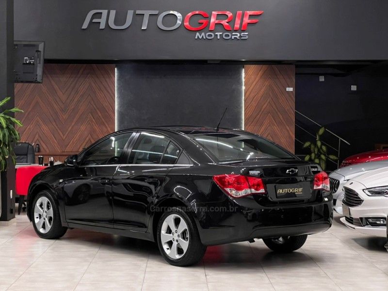 CHEVROLET CRUZE 1.8 LT 16V 2012/2012 AUTOGRIF MOTORS CAMPO BOM / Carros no Vale