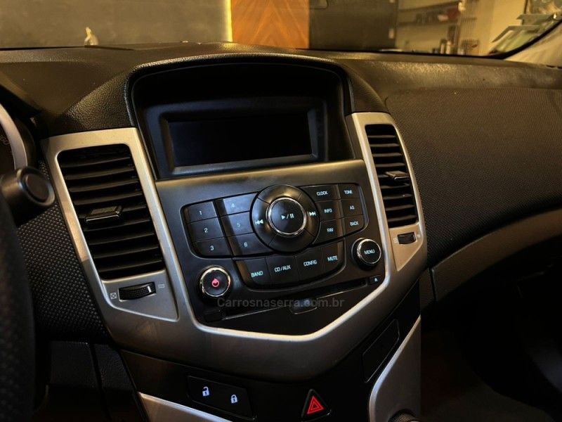 CHEVROLET CRUZE 1.8 LT 16V 2012/2012 AUTOGRIF MOTORS CAMPO BOM / Carros no Vale