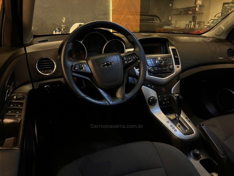 CHEVROLET CRUZE 1.8 LT 16V 2012/2012 AUTOGRIF MOTORS CAMPO BOM / Carros no Vale