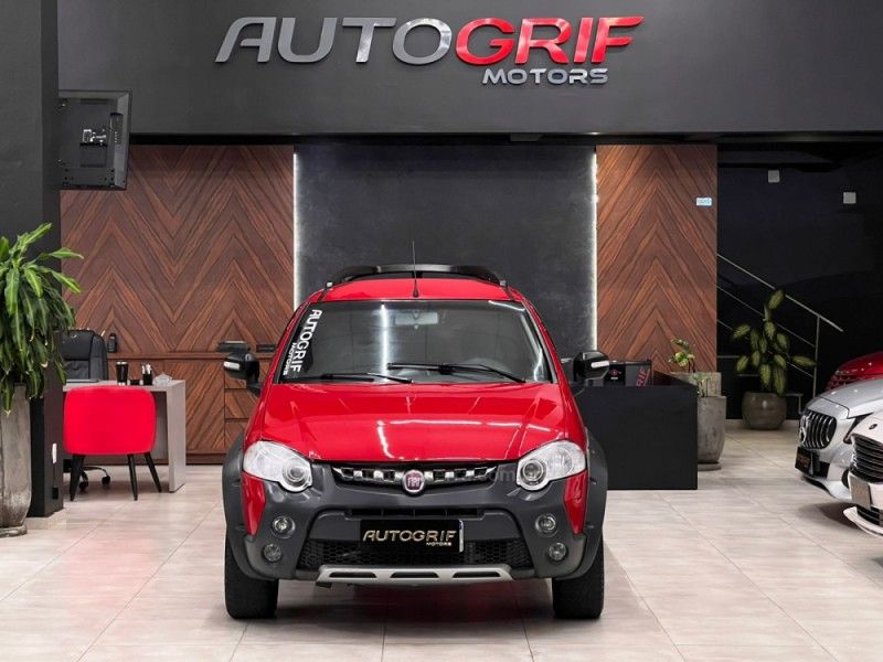 FIAT PALIO 1.8 MPI ADVENTURE LOCKER WEEKEND 8V 2015/2015 AUTOGRIF MOTORS CAMPO BOM / Carros no Vale
