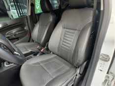 Ford Fiesta TIT./TIT.Plus 1.6 16V 2016/2016 RENNER AUTOMÓVEIS LAJEADO / Carros no Vale