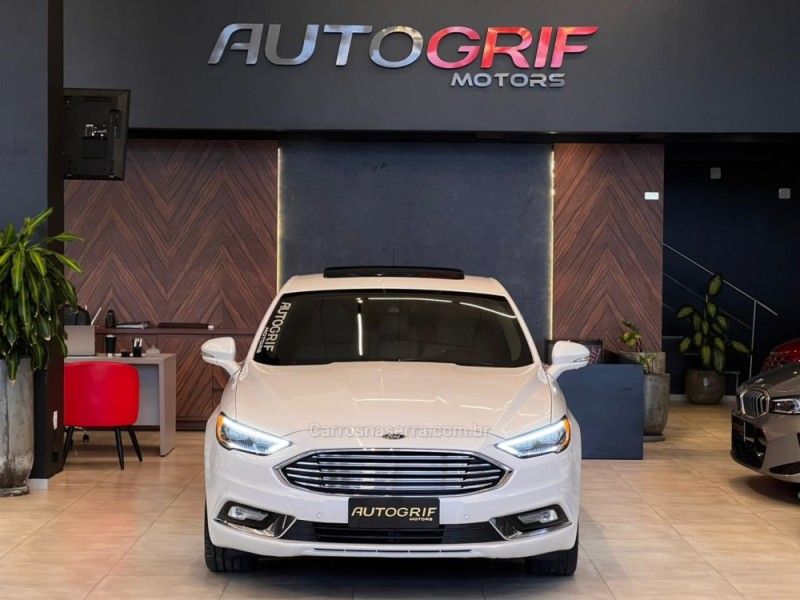 FORD FUSION 2.0 TITANIUM GTDI ECOBOOST AWD 2018/2018 AUTOGRIF MOTORS CAMPO BOM / Carros no Vale