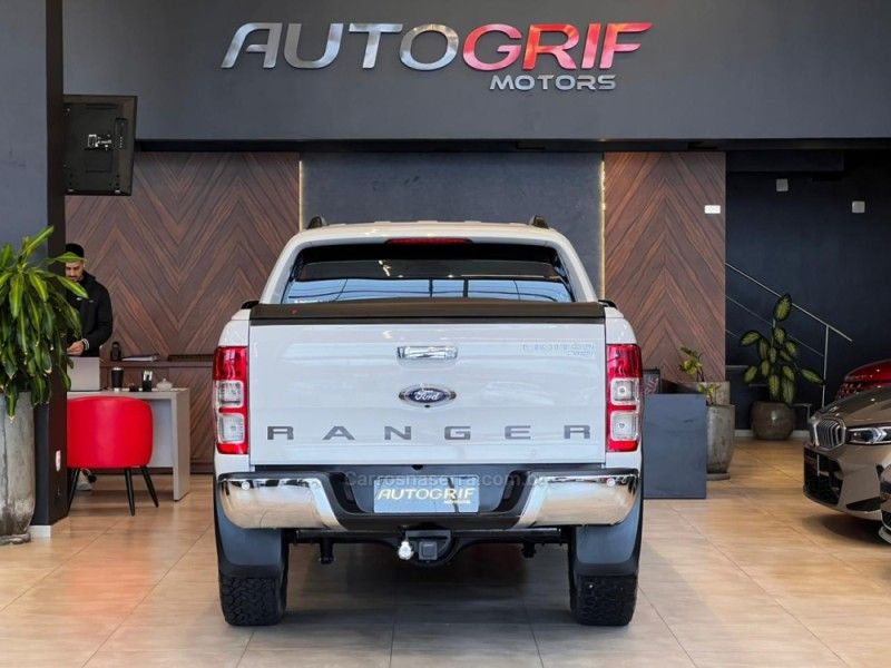 FORD RANGER 3.2 LIMITED 4X4 CD 20V 2019/2019 AUTOGRIF MOTORS CAMPO BOM / Carros no Vale