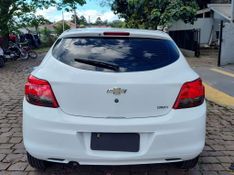 CHEVROLET ONIX HATCH LS 1.0 8V FlexPower Mec. 2016/2016 RENNER AUTOMÓVEIS LAJEADO / Carros no Vale