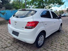 CHEVROLET ONIX HATCH LS 1.0 8V FlexPower Mec. 2016/2016 RENNER AUTOMÓVEIS LAJEADO / Carros no Vale