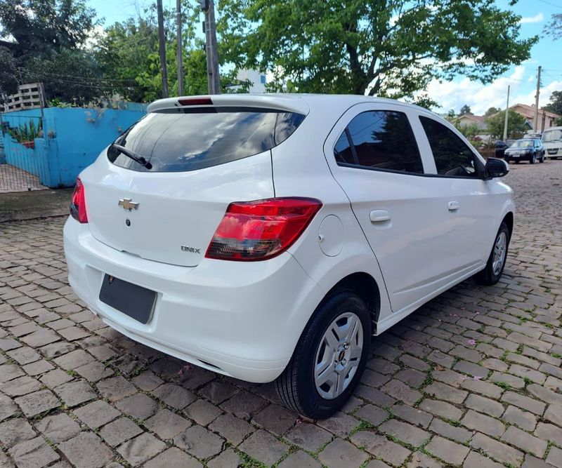 CHEVROLET ONIX HATCH LS 1.0 8V FlexPower Mec. 2016/2016 RENNER AUTOMÓVEIS LAJEADO / Carros no Vale