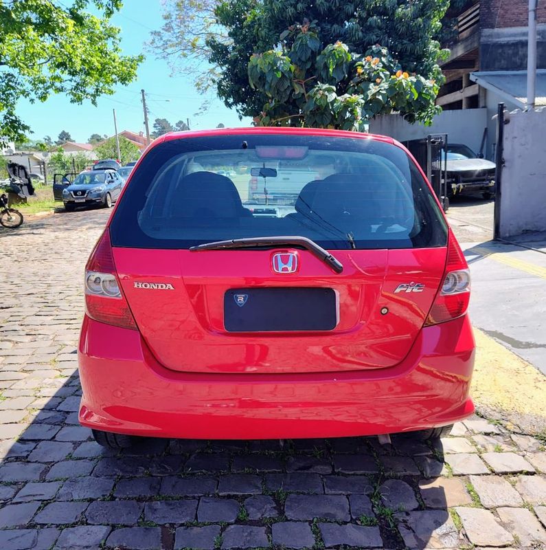 Honda Fit LX 1.4/ 8V/16V 2007/2008 RENNER AUTOMÓVEIS LAJEADO / Carros no Vale