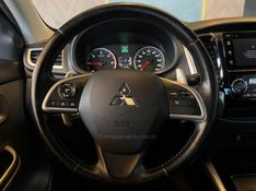 MITSUBISHI L200 TRITON 2.4 16V TURBO SPORT HPE CD 4X4 2017/2017 AUTOGRIF MOTORS CAMPO BOM / Carros no Vale