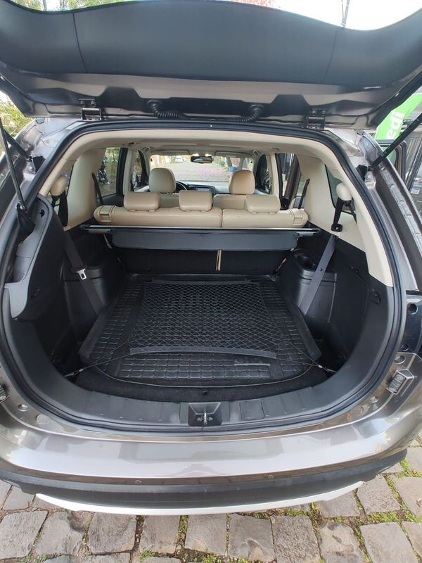 Mitsubishi OUTLANDER 3.0/ GT V6 2015/2016 RENNER AUTOMÓVEIS LAJEADO / Carros no Vale