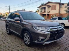 Mitsubishi OUTLANDER 3.0/ GT V6 2015/2016 RENNER AUTOMÓVEIS LAJEADO / Carros no Vale
