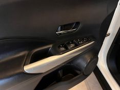 NISSAN KICKS 1.6 16V SV XTRONIC 2018/2018 AUTOGRIF MOTORS CAMPO BOM / Carros no Vale