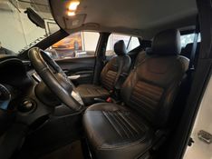 NISSAN KICKS 1.6 16V SV XTRONIC 2018/2018 AUTOGRIF MOTORS CAMPO BOM / Carros no Vale