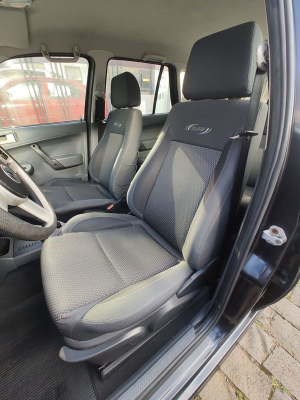 VOLKSWAGEN Parati SURF 1.6 Mi Total 2010/2011 RENNER AUTOMÓVEIS LAJEADO / Carros no Vale