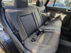 VOLKSWAGEN Parati SURF 1.6 Mi Total 2010/2011 RENNER AUTOMÓVEIS LAJEADO / Carros no Vale