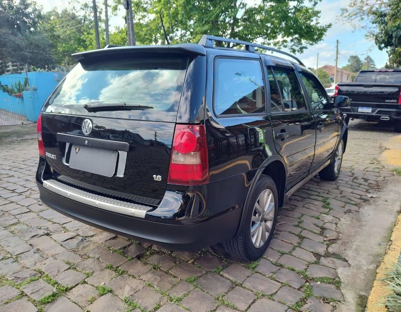 VOLKSWAGEN Parati SURF 1.6 Mi Total 2010/2011 RENNER AUTOMÓVEIS LAJEADO / Carros no Vale