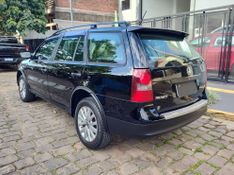 VOLKSWAGEN Parati SURF 1.6 Mi Total 2010/2011 RENNER AUTOMÓVEIS LAJEADO / Carros no Vale