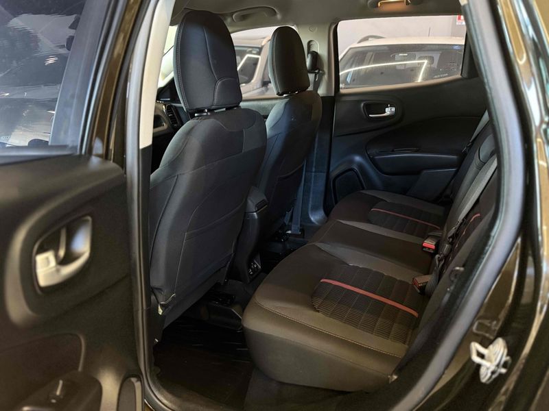 FIAT TORO 2.0 16V TURBO FREEDOM 4WD AT9 2019/2019 LEHMEN VEÍCULOS VENÂNCIO AIRES / Carros no Vale