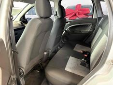 FORD FIESTA 1.0 ROCAM HATCH 8V 2013/2014 LEHMEN VEÍCULOS VENÂNCIO AIRES / Carros no Vale