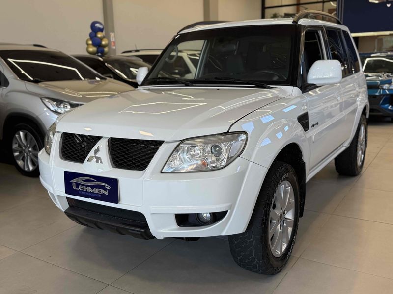 MITSUBISHI PAJERO TR4 2.0 4X4 16V 140CV 2012/2013 LEHMEN VEÍCULOS VENÂNCIO AIRES / Carros no Vale
