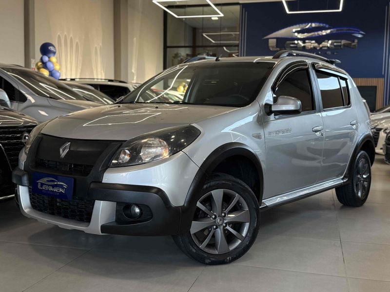 RENAULT SANDERO 1.6 STEPWAY 16V 2011/2012 LEHMEN VEÍCULOS VENÂNCIO AIRES / Carros no Vale