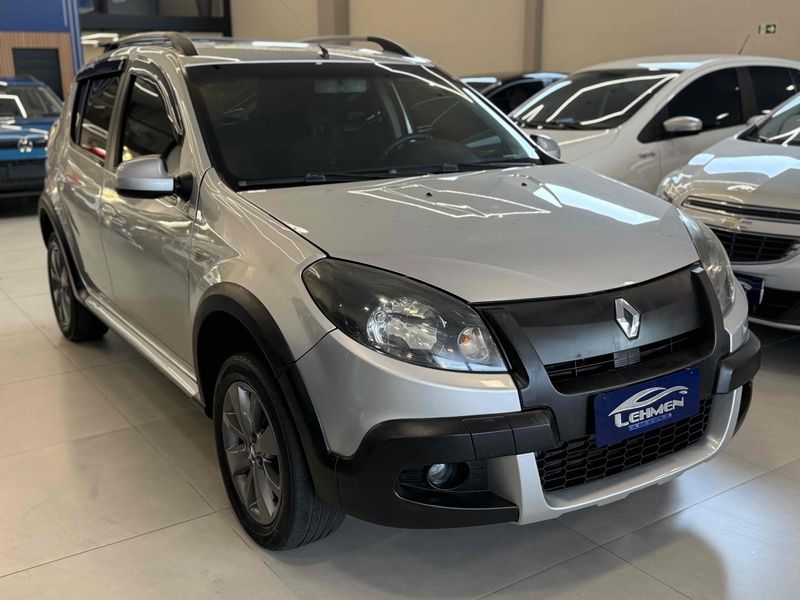 RENAULT SANDERO 1.6 STEPWAY 16V 2011/2012 LEHMEN VEÍCULOS VENÂNCIO AIRES / Carros no Vale