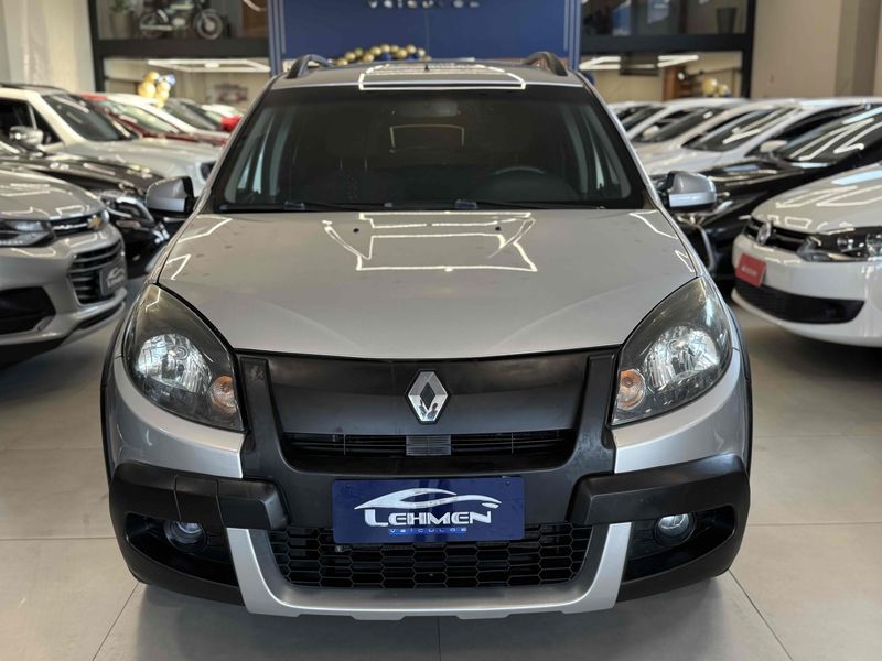 RENAULT SANDERO 1.6 STEPWAY 16V 2011/2012 LEHMEN VEÍCULOS VENÂNCIO AIRES / Carros no Vale