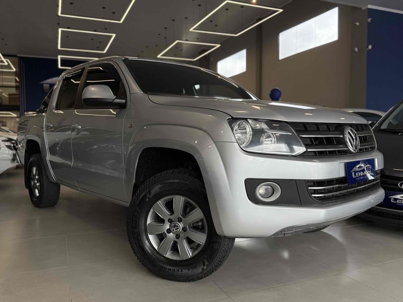 VOLKSWAGEN AMAROK 2.0 4X4 CD 16V TURBO INTERCOOLER 2013/2014 LEHMEN VEÍCULOS VENÂNCIO AIRES / Carros no Vale