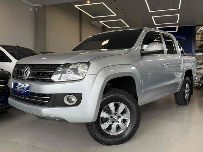 VOLKSWAGEN AMAROK 2.0 4X4 CD 16V TURBO INTERCOOLER 2013/2014 LEHMEN VEÍCULOS VENÂNCIO AIRES / Carros no Vale