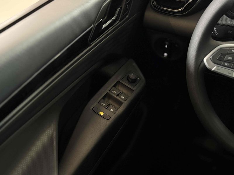 VOLKSWAGEN TERA 1.0 MPI 2025/2026 LEHMEN VEÍCULOS VENÂNCIO AIRES / Carros no Vale