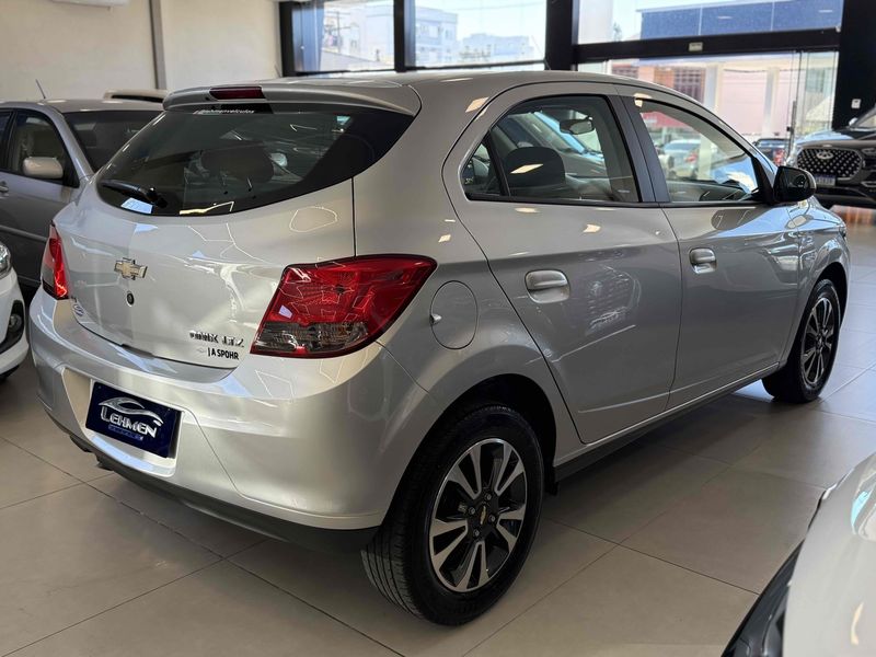 CHEVROLET ONIX 1.4 MPFI LTZ 8V 2016/2016 LEHMEN VEÍCULOS VENÂNCIO AIRES / Carros no Vale