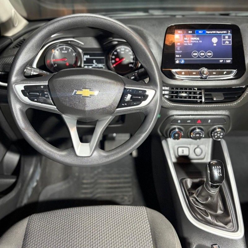 Chevrolet ONIX SEDAN PLUS LT 1.0 2023/2023 SÉRGIO VEÍCULOS TEUTÔNIA / Carros no Vale