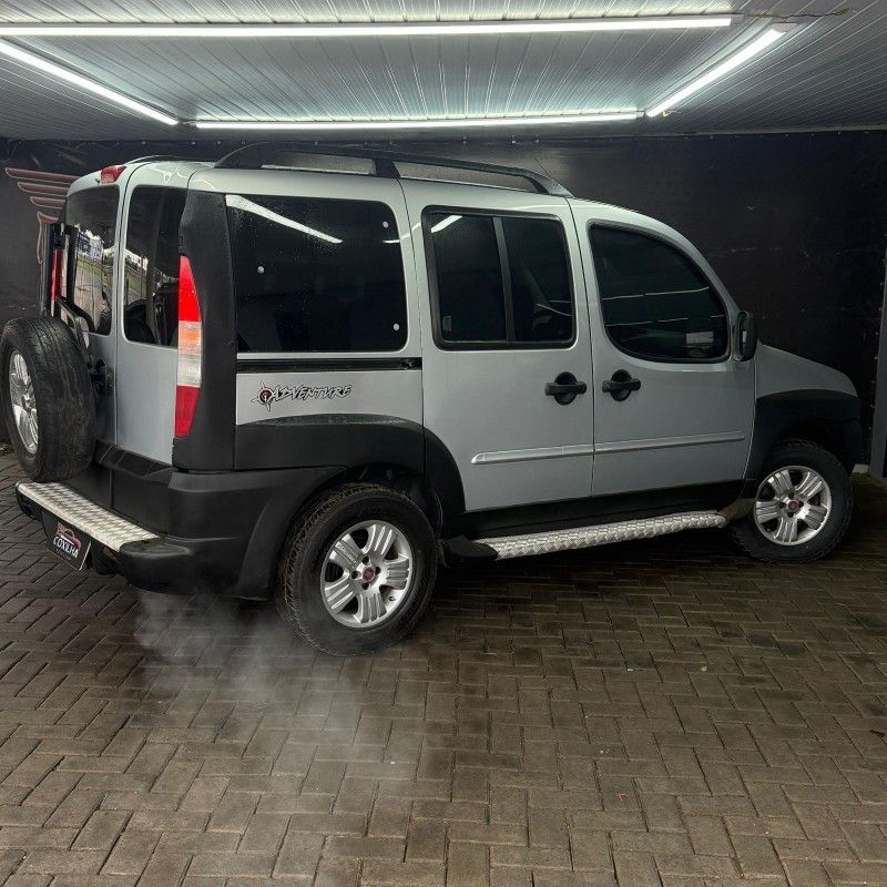 Fiat DOBLO ADVENTURE 1.8 2009/2009 SÉRGIO VEÍCULOS TEUTÔNIA / Carros no Vale