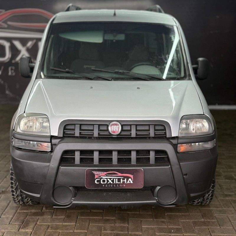 Fiat DOBLO ADVENTURE 1.8 2009/2009 SÉRGIO VEÍCULOS TEUTÔNIA / Carros no Vale