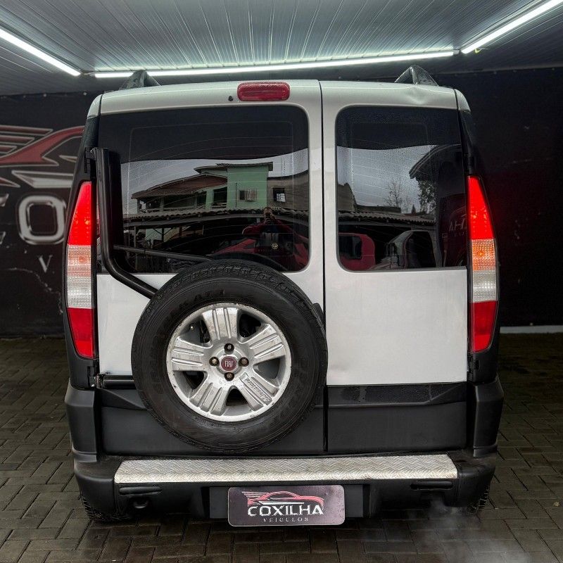 Fiat DOBLO ADVENTURE 1.8 2009/2009 SÉRGIO VEÍCULOS TEUTÔNIA / Carros no Vale