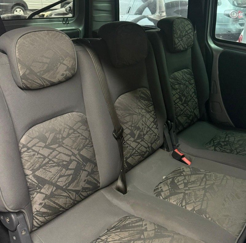 Fiat DOBLO ADVENTURE 1.8 2009/2009 SÉRGIO VEÍCULOS TEUTÔNIA / Carros no Vale