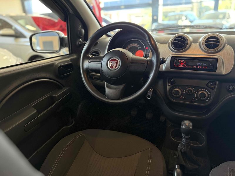 FIAT UNO 1.0 EVO WAY 8V 2012/2013 LEHMEN VEÍCULOS VENÂNCIO AIRES / Carros no Vale