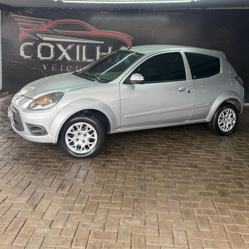 Ford KA 1.0 2013/2013 SÉRGIO VEÍCULOS TEUTÔNIA / Carros no Vale Ford KA 1.0 2013/2013 SÉRGIO VEÍCULOS TEUTÔNIA / Carros no Vale