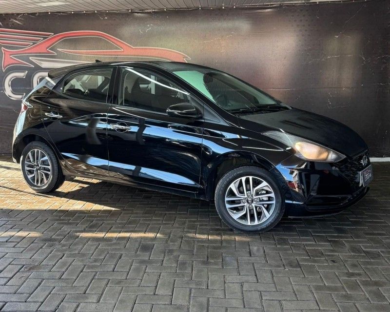 Hyundai HB20S PLATINUM 1.0 TURBO 2022/2022 SÉRGIO VEÍCULOS TEUTÔNIA / Carros no Vale