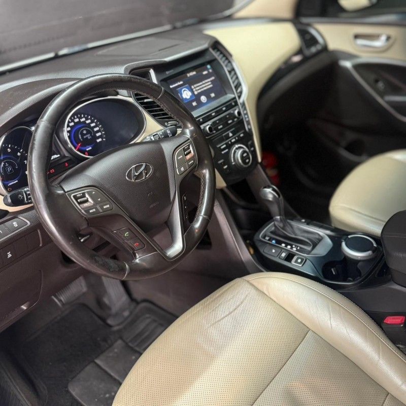 Hyundai SANTA FE 3.3 V6 2015/2015 SÉRGIO VEÍCULOS TEUTÔNIA / Carros no Vale