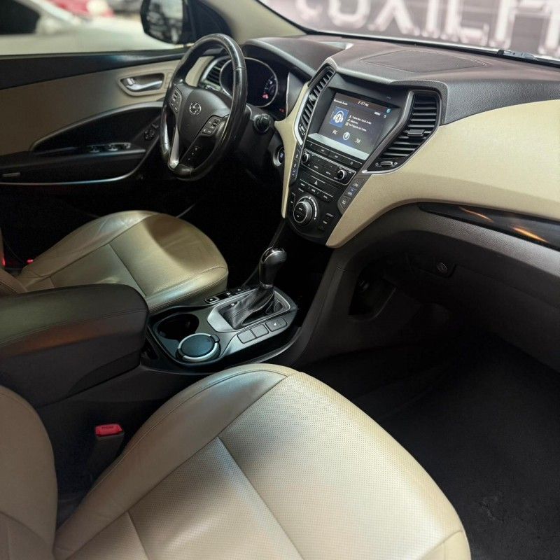 Hyundai SANTA FE 3.3 V6 2015/2015 SÉRGIO VEÍCULOS TEUTÔNIA / Carros no Vale