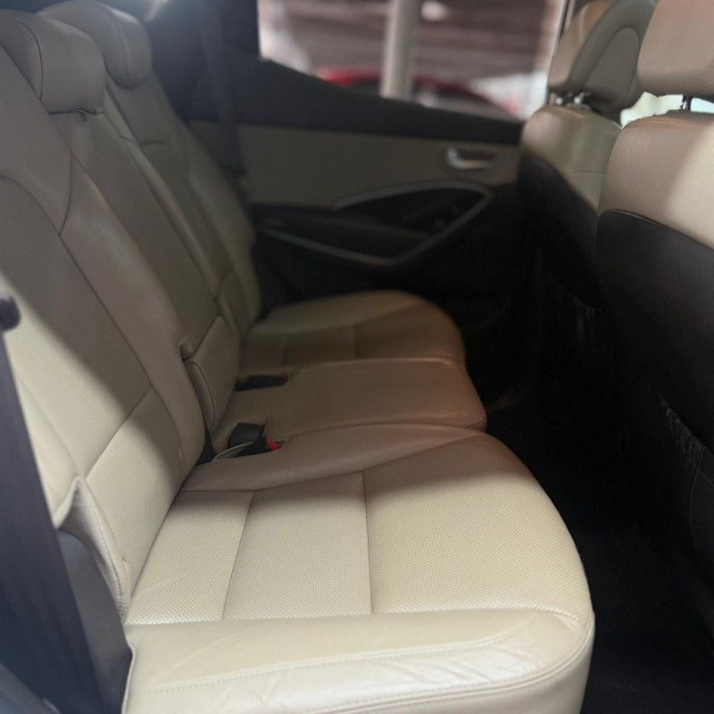 Hyundai SANTA FE 3.3 V6 2015/2015 SÉRGIO VEÍCULOS TEUTÔNIA / Carros no Vale