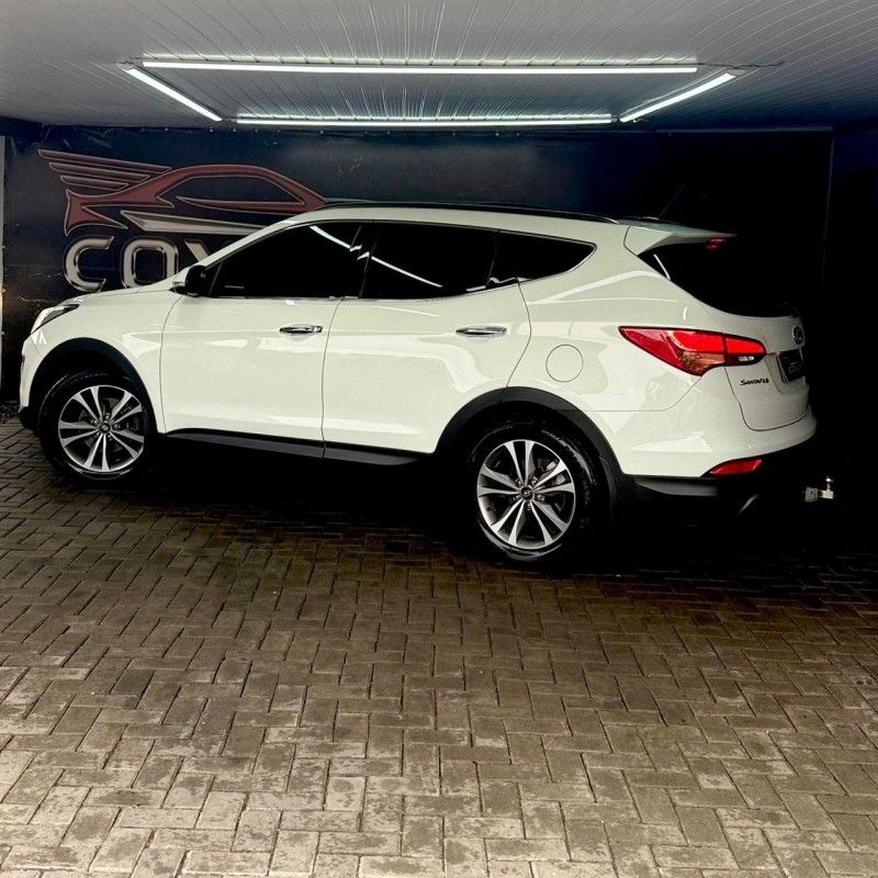 Hyundai SANTA FE 3.3 V6 2015/2015 SÉRGIO VEÍCULOS TEUTÔNIA / Carros no Vale