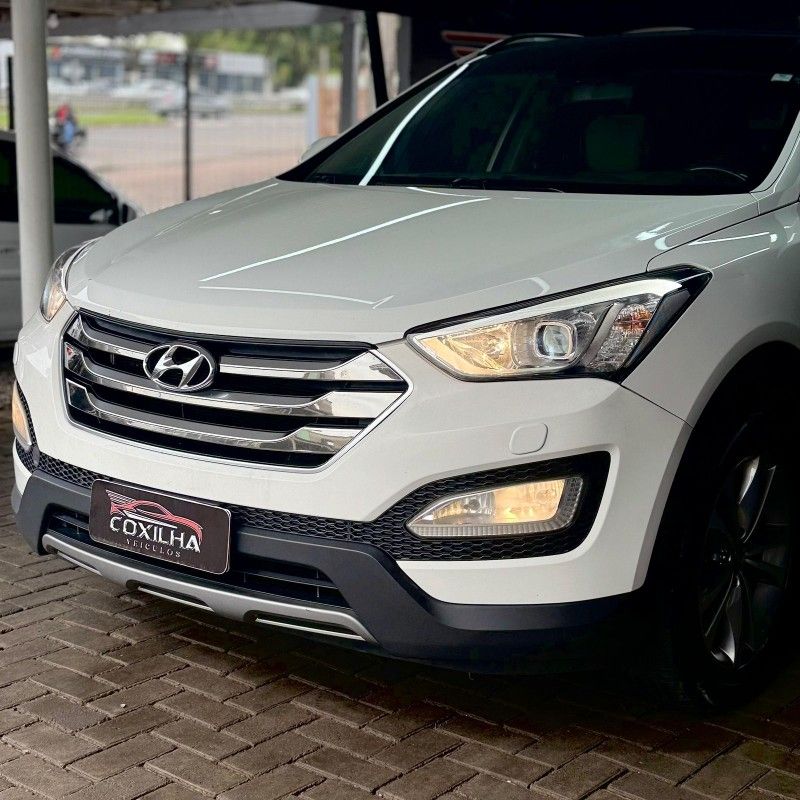 Hyundai SANTA FE 3.3 V6 2015/2015 SÉRGIO VEÍCULOS TEUTÔNIA / Carros no Vale