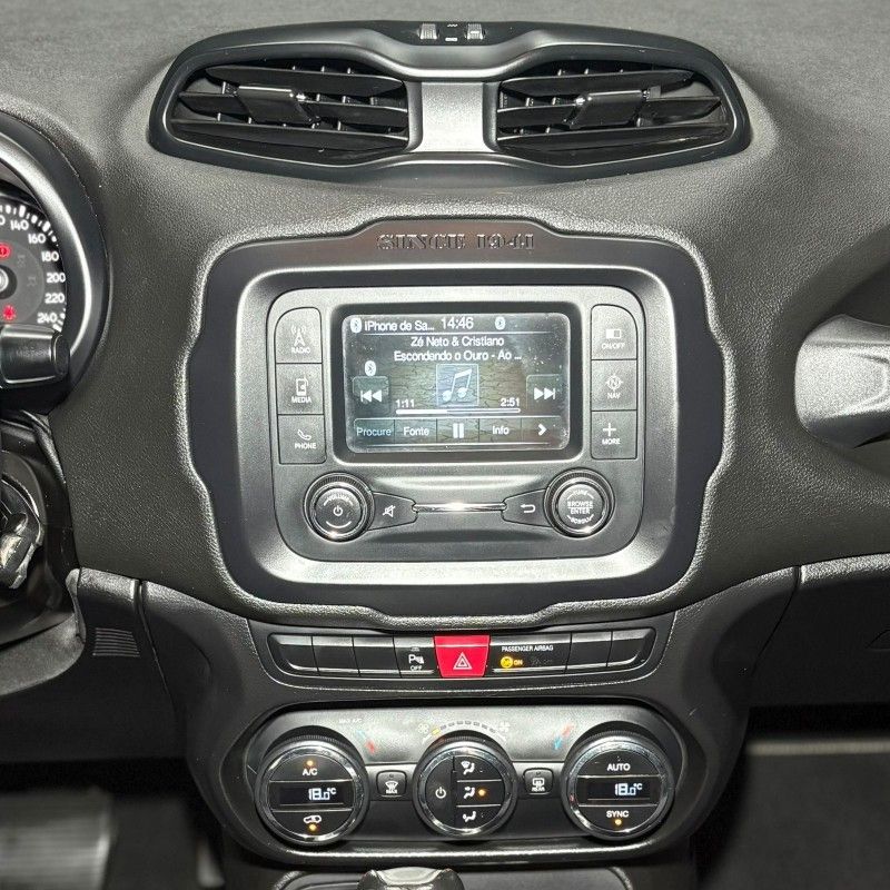 Jeep RENEGADE LIMITED 1.8 2016/2016 SÉRGIO VEÍCULOS TEUTÔNIA / Carros no Vale