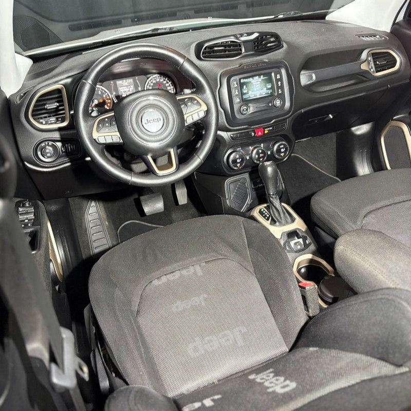 Jeep RENEGADE LIMITED 1.8 2016/2016 SÉRGIO VEÍCULOS TEUTÔNIA / Carros no Vale