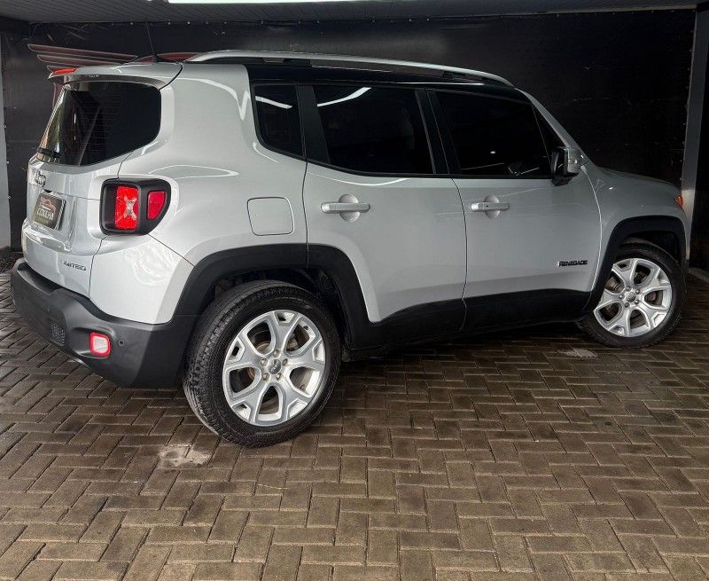 Jeep RENEGADE LIMITED 1.8 2018/2018 SÉRGIO VEÍCULOS TEUTÔNIA / Carros no Vale
